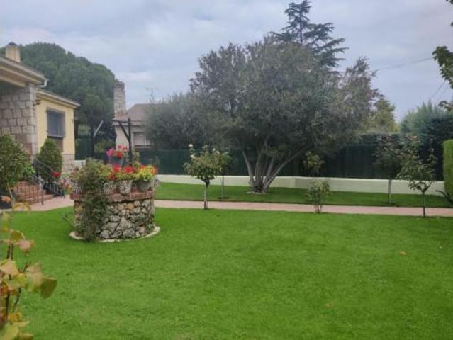 Chalet Venta El Molar, El Molar