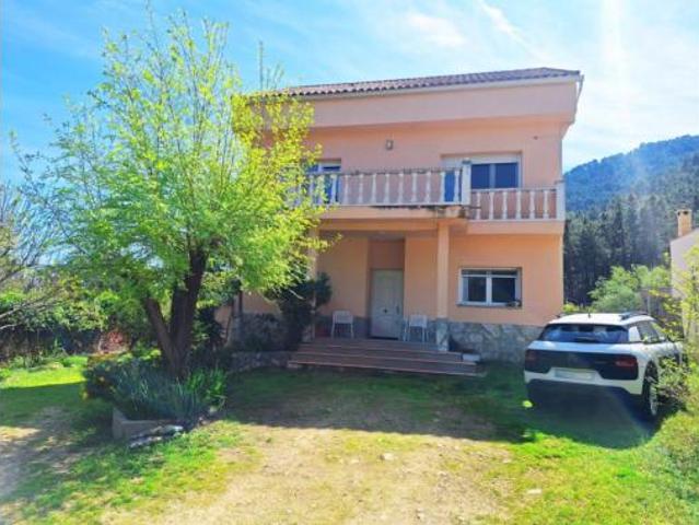 Chalet Venta El Tiemblo, Cerro de Guisando