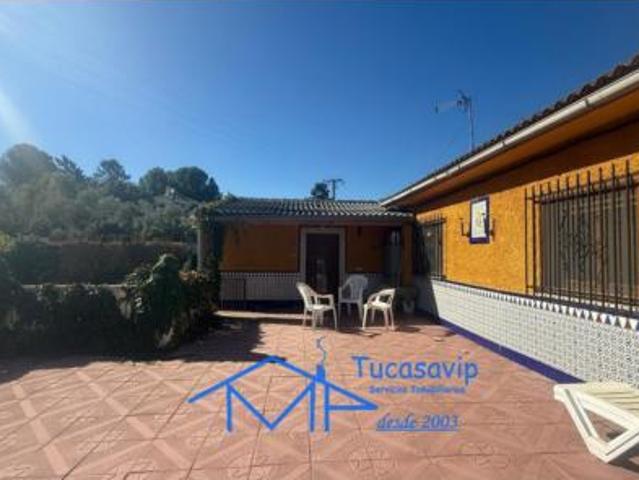 Chalet Venta El Tiemblo, El Burguillo
