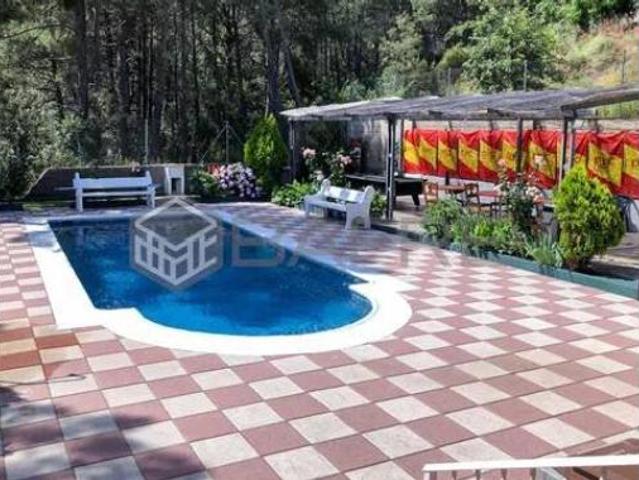 Chalet Venta El Tiemblo, La Atalaya