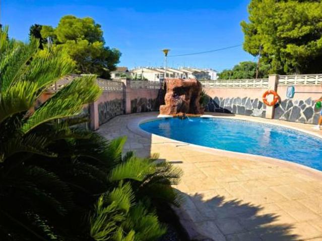 Chalet Venta El Vendrell, Els Masos
