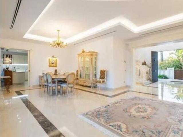 Chalet Venta Estepona, El Paraíso Atalaya Benamara