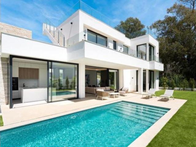 Chalet Venta Estepona, El Paraíso Atalaya Benamara