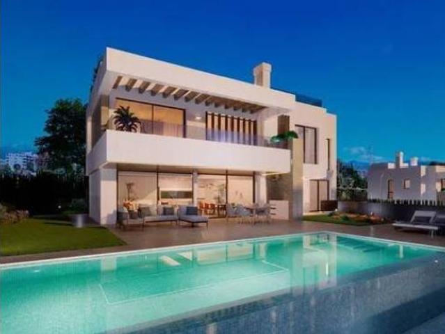 Chalet Venta Estepona, El Paraíso Atalaya Benamara