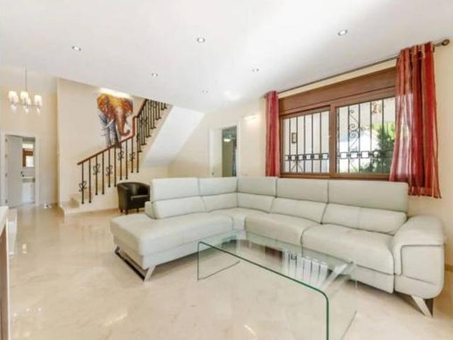 Chalet Venta Estepona, El Paraíso Atalaya Benamara