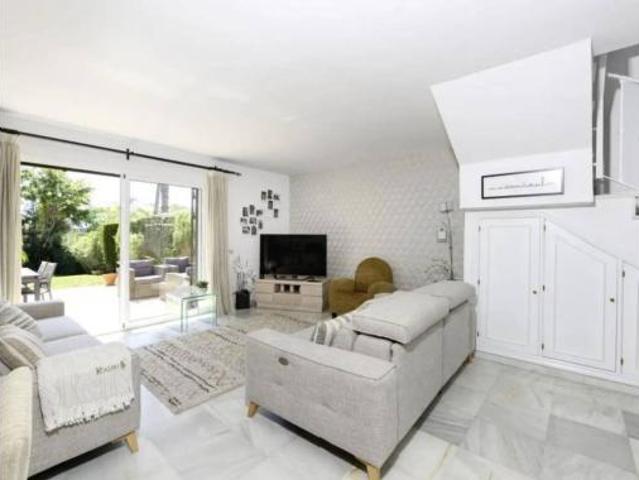 Chalet Venta Estepona, El Paraíso Atalaya Benamara