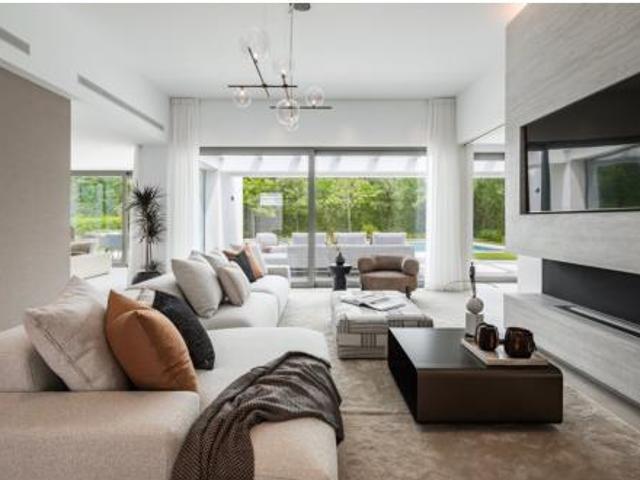 Chalet Venta Estepona, El Paraíso Atalaya Benamara