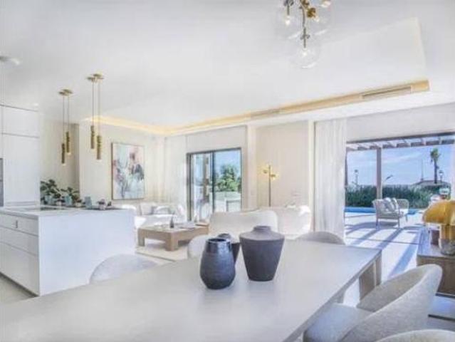 Chalet Venta Estepona, Selwo