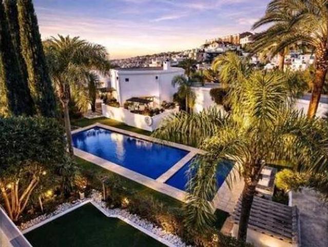 Chalet Venta Estepona, Selwo
