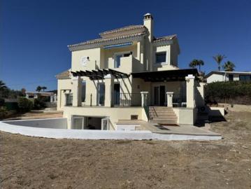 Chalet Venta Estepona, Selwo