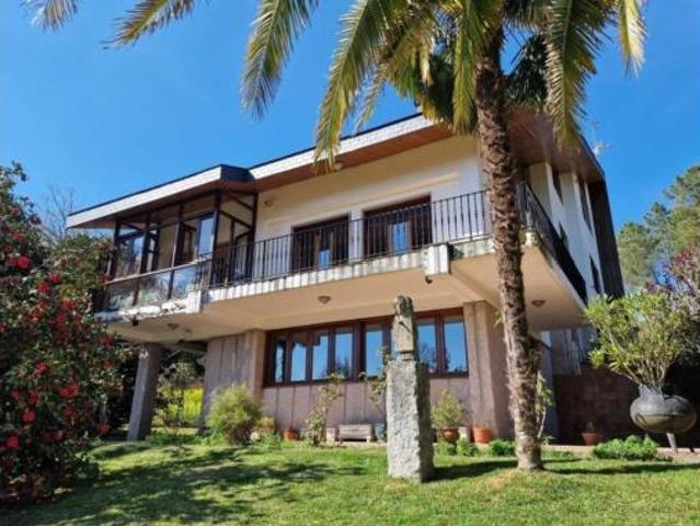 Chalet Venta Esgos, Esgos Capital