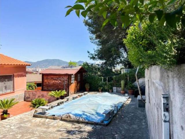 Chalet Venta Esparreguera, Esparreguera