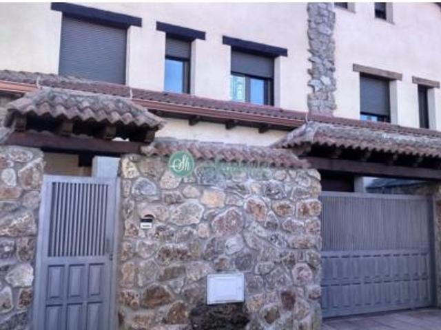 Chalet Venta Espirdo, Tizneros