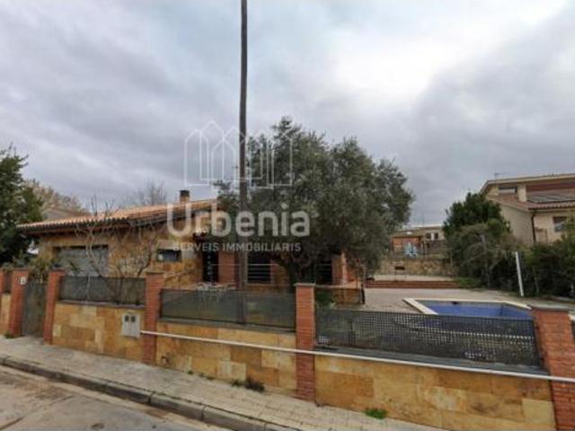 Chalet Venta Fonollosa, Fals