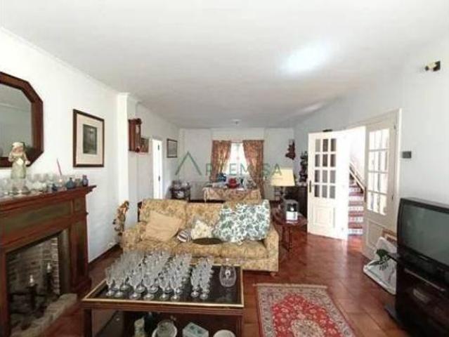 Chalet Venta Ferrol, Parroquias