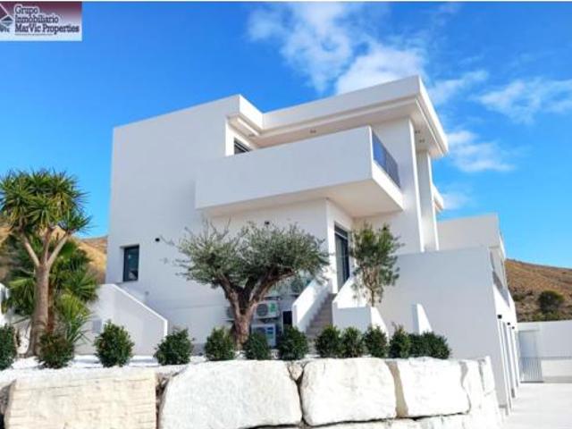 Chalet Venta Finestrat, Urbanización Golf Bahía