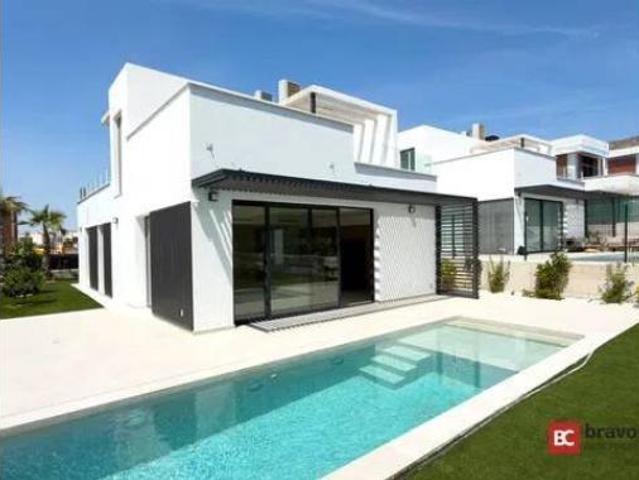 Chalet Venta Finestrat, Urbanización Golf Bahía