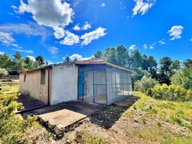 Chalet Venta Flix, Flix