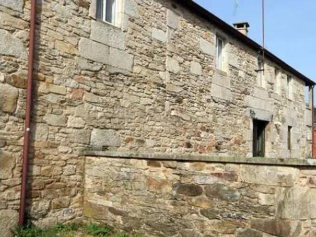 Chalet Venta Friol, Ousa