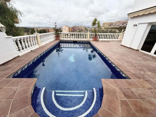 Chalet Venta Fuengirola, Puerto Deportivo