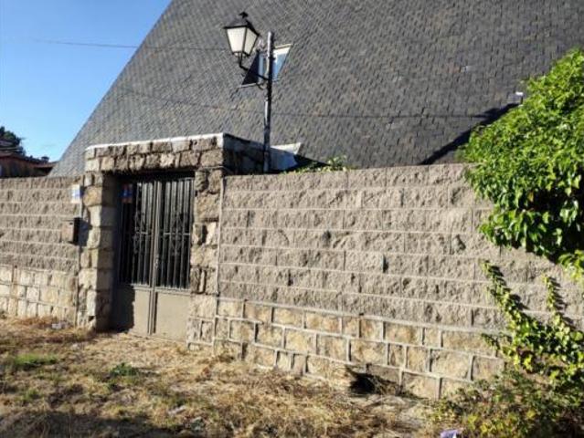 Chalet Venta Herradón de Pinares, La Cañada