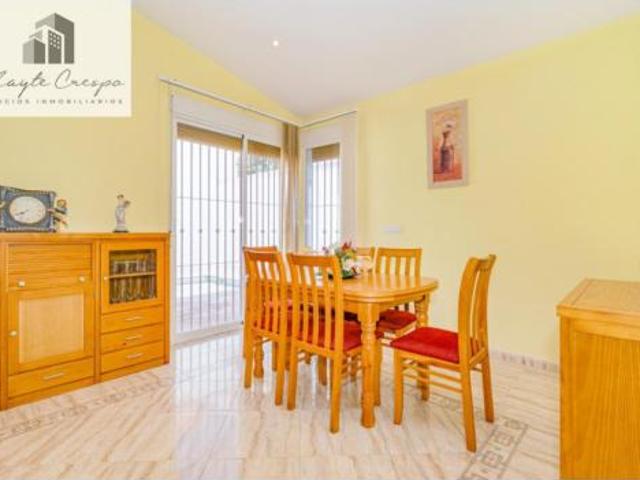 Chalet Venta Íllora, Tocón