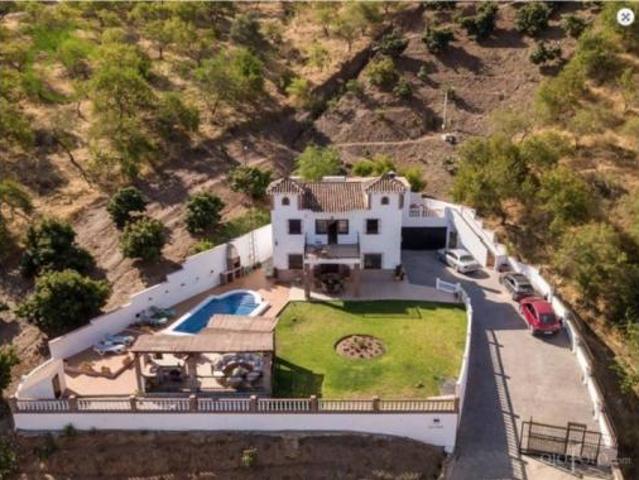 Chalet Venta Iznate, Iznate