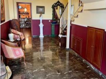 Chalet Venta Jaén Capital, Ctra. de Circunvalación La Magdalena