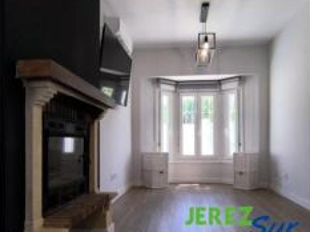 Chalet Venta Jerez de la Frontera, Este