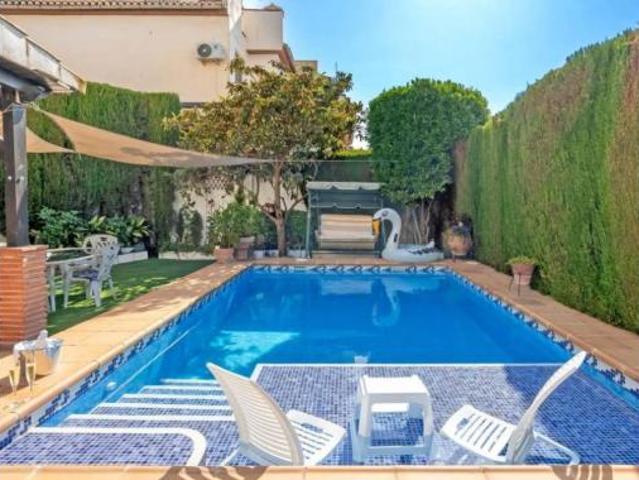 Chalet Venta Jun, Jun