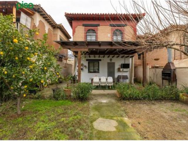 Chalet Venta Jun, Jun