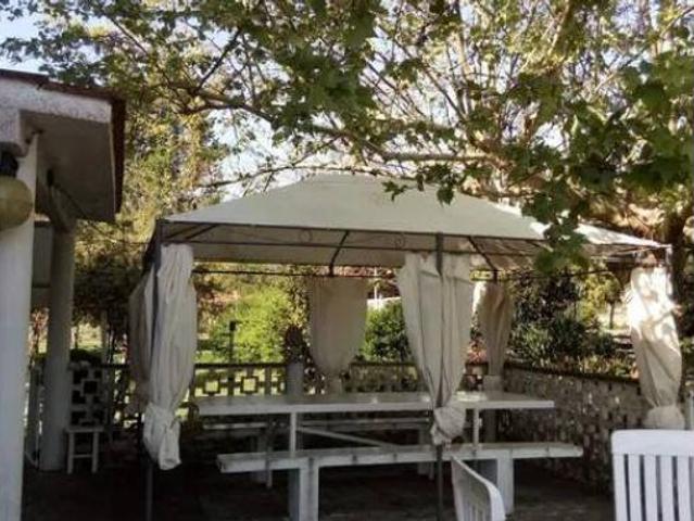 Chalet Venta O Pereiro de Aguiar, Cortiñas Pereiro de Aguiar