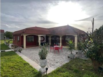Chalet Venta O Porriño, Torneiros