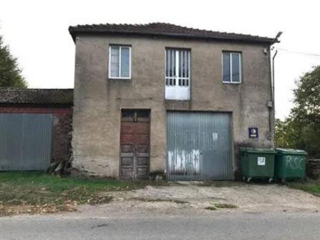 Chalet Venta O Saviñao, Acova