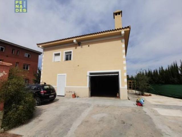 Chalet Venta Ontinyent, Llombo