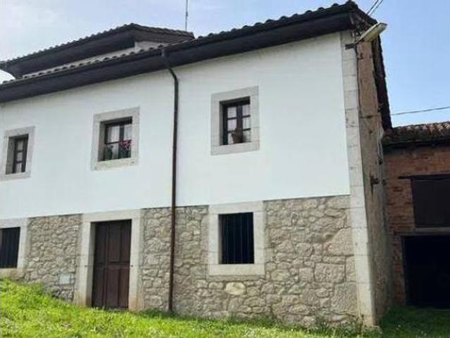 Chalet Venta Onís, Avín