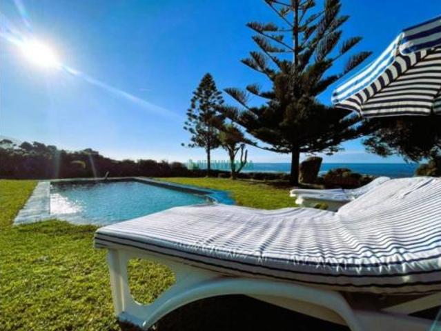 Chalet Venta Oia, Mougas