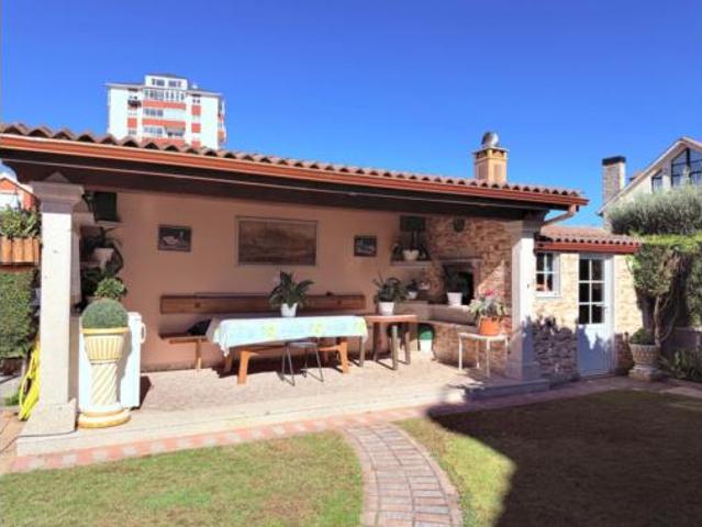 Chalet Venta Oleiros, Liáns Porto de Santa Cruz