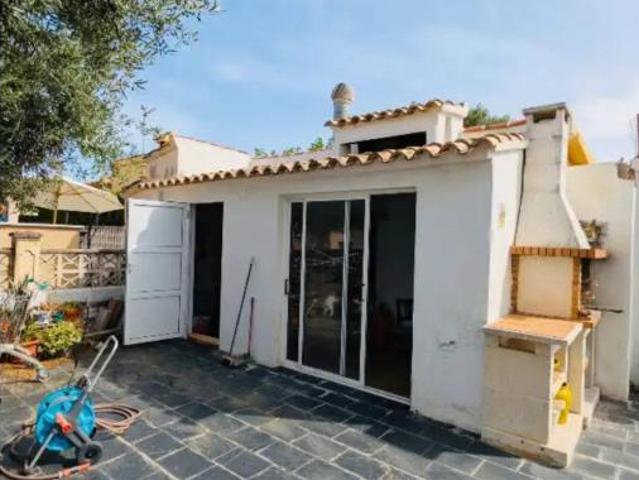 Chalet Venta Oliva, Oliva