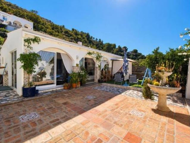 Chalet Venta Oliva, Nucli Urbà