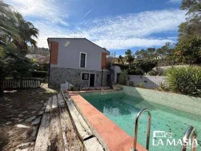 Chalet Venta Olivella, Olivella
