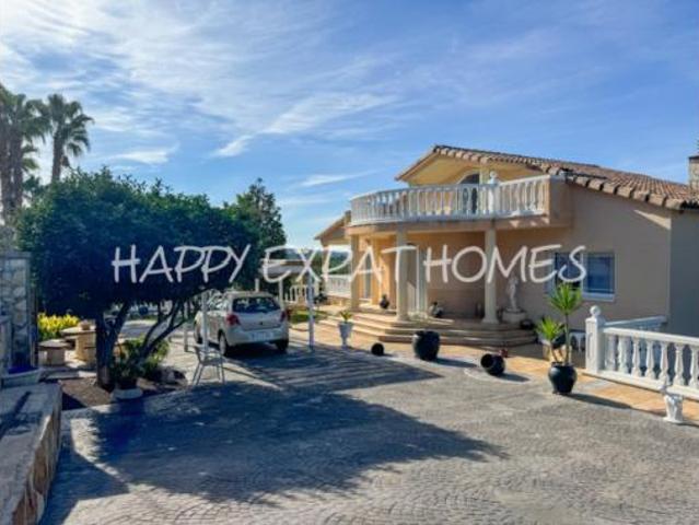 Chalet Venta Olivella, Olivella