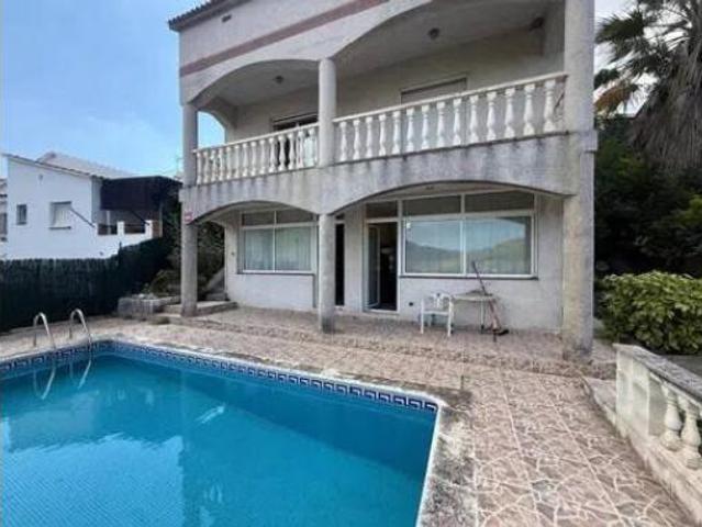 Chalet Venta Olivella, Olivella