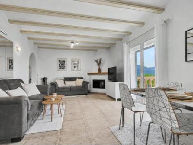 Chalet Venta Orba, Orbeta