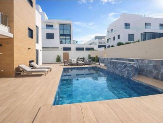 Chalet Venta Orihuela, Dehesa de Campoamor Aguamarina