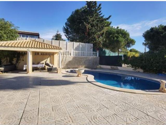 Chalet Venta Orihuela, Dehesa de Campoamor Aguamarina