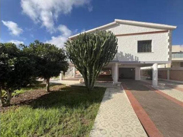 Chalet Venta Orihuela, Dehesa de Campoamor Aguamarina