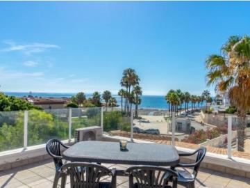 Villa en venta en Orihuela Costa - Jardín