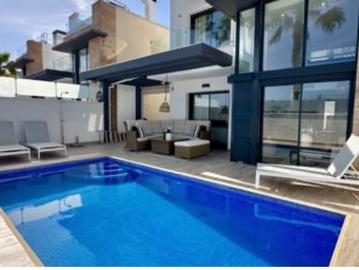 Calle Ruperto Chapi, Torre Vieja, Villamartin, Alicante, Urbanización Lomas D Juan Este, Alicante, Comunidad Valenciana, Comunidad Valenciana