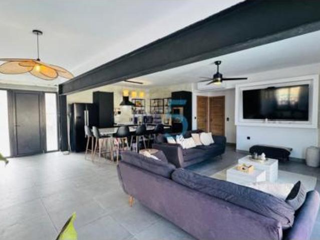 Chalet Venta Orihuela, Las Filipinas Villamartín Canal Norte
